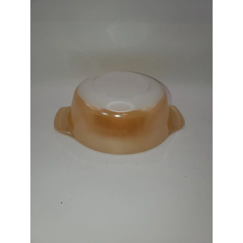 Fire-King Peach Lustre 1.5 Pint Casserole Dish 472 Anchor Hocking Milk Glass USA